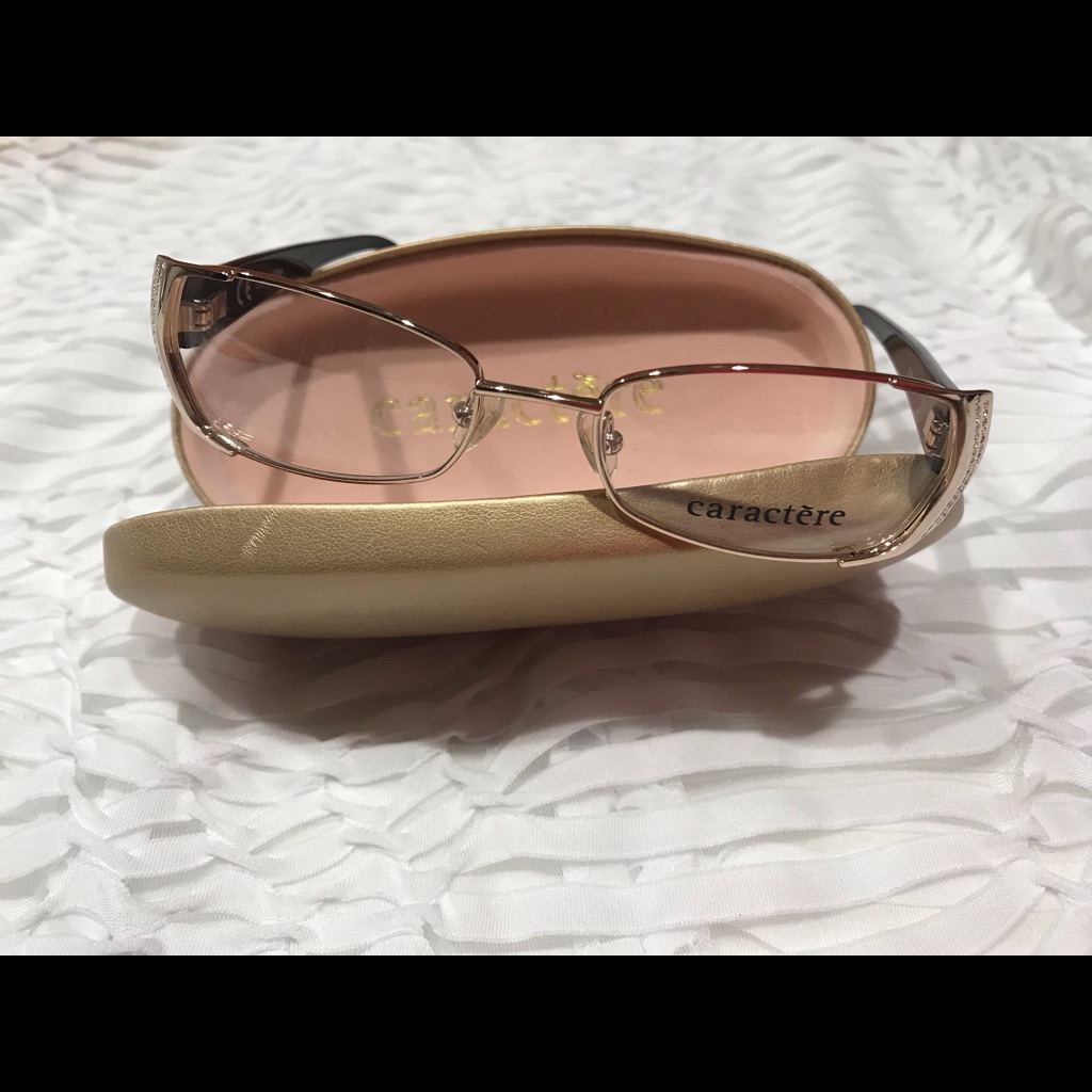 Brand New Caractre Eyeglasses For Women 5217